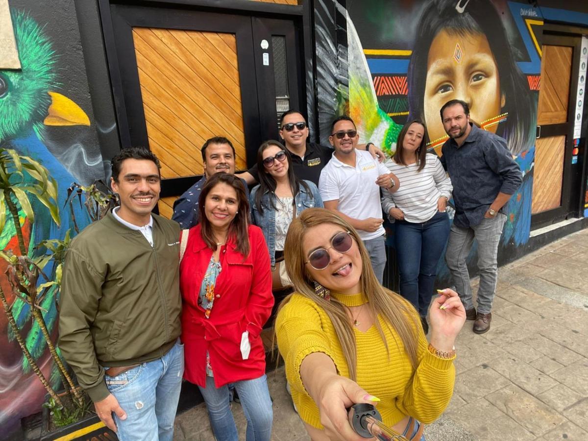 Bogota Rooms Aeropuerto Екстер'єр фото