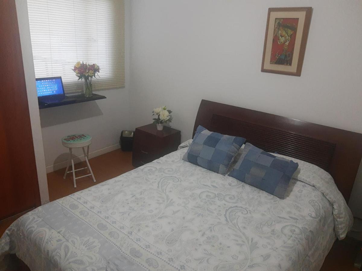 Bogota Rooms Aeropuerto Екстер'єр фото